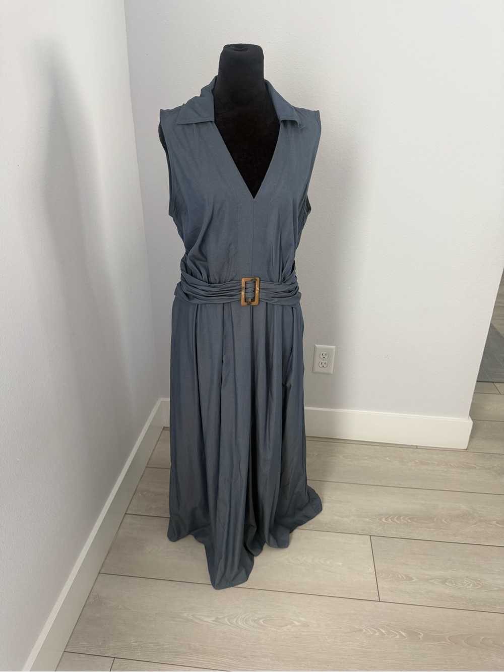 Halston Heritage Slate Blue Sleeveless V-Neck Maxi Dress with Buckle Waist - Picture 2 of 10